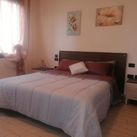 Bed and Breakfast Alloggio Da Virginia Taglio Di Po Экстерьер фото